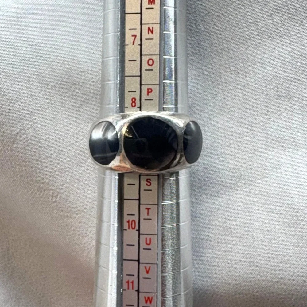 Black Banded Agate Ring Mens Size 8.5 Silver Good 925 Sterling Triple Stone Band